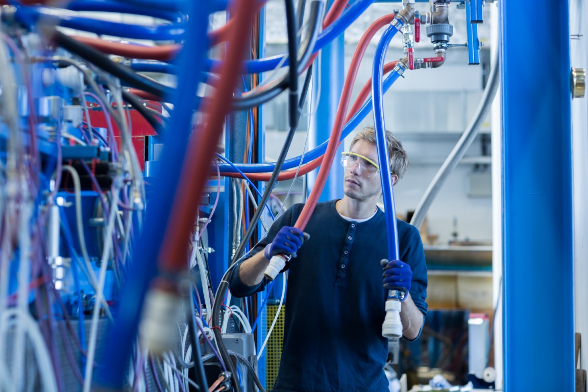 Além do Essencial: Conexões, Mangueiras e Acessórios Pneumáticos
